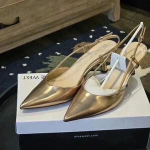 Nine West Womens  Bronze Heels Size:11